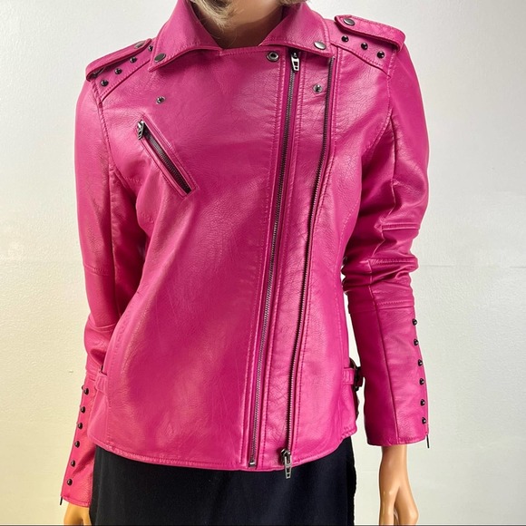 Fucsia jacket, make a statement, medium, very cool look. NWOT - Picture 2 of 10